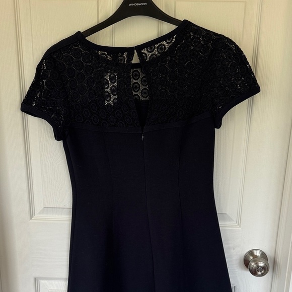 Ann Taylor Navy Lace Dress NWT Sz 6 - Picture 4 of 7